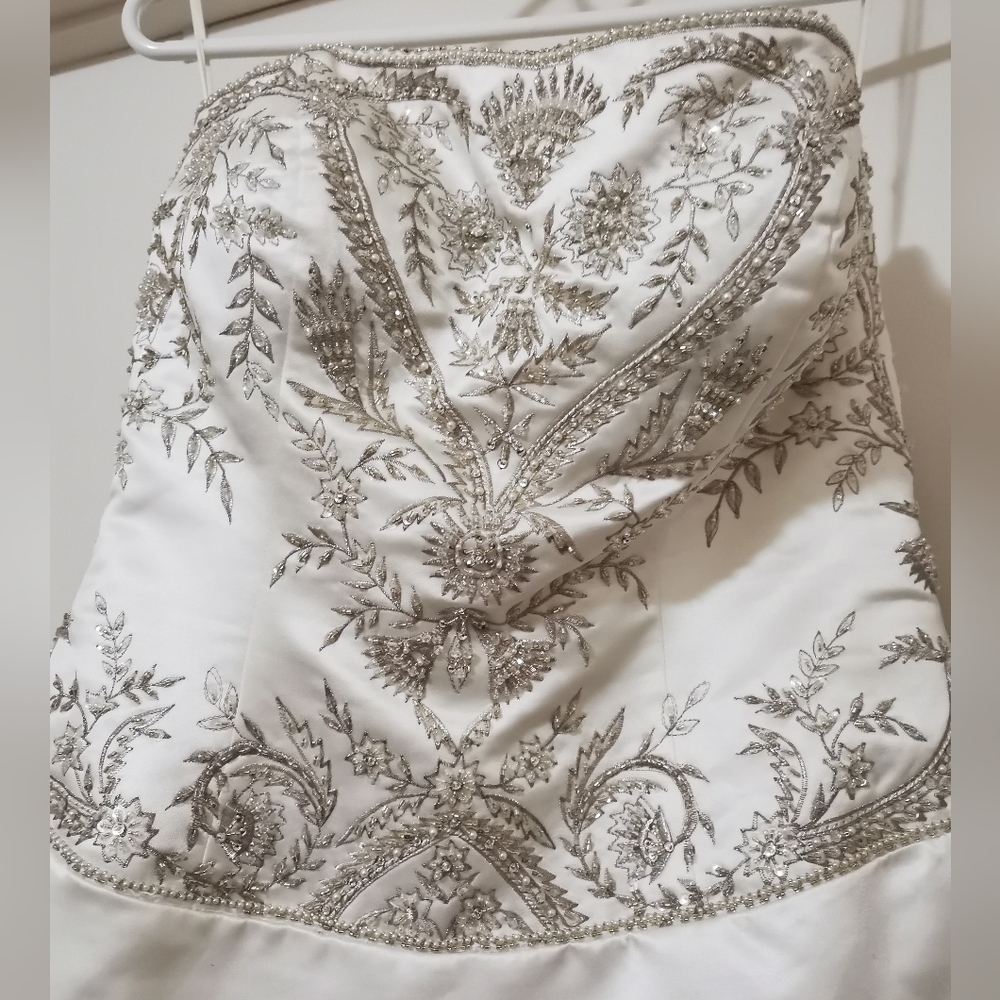 CASABLANCA BRIDAL DRESS STYLE 1950 - Picture 5 of 12